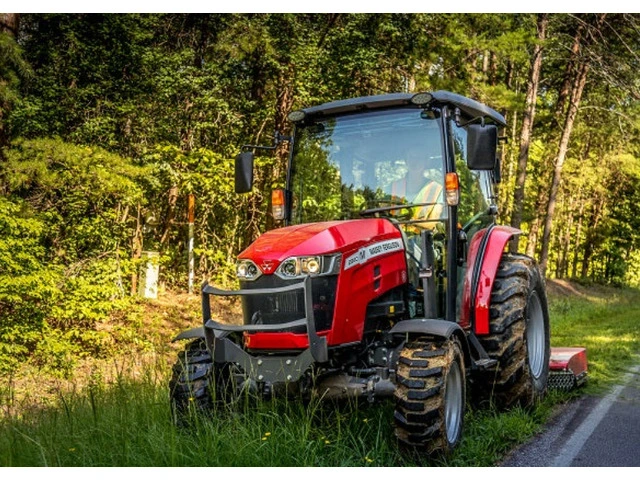 Compact Tractor & Small MF Tractors for Sale | B&B Machinery photo 1