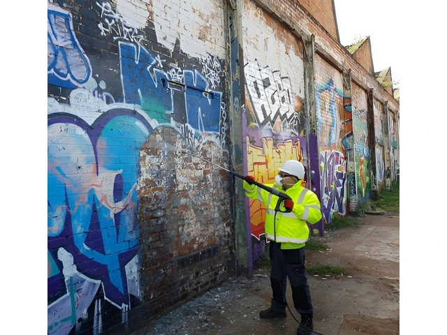 Complete Graffiti Removal in Beacon Hill | Guaranteed Clean photo 1