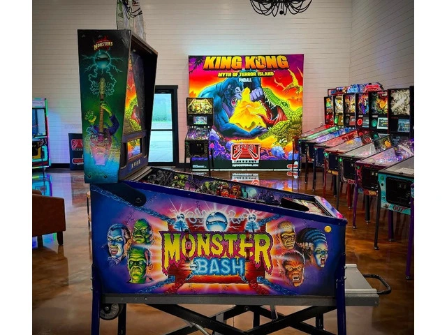 Pinball machines for sale photo 1