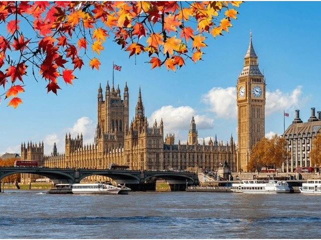 Book Cheap Flights from Melbourne to London at Great Value