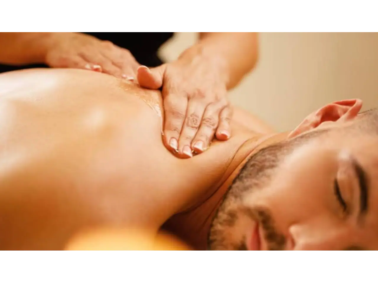 Experience Holistic Wellness Beyond a Massage Parlour for Men photo 1
