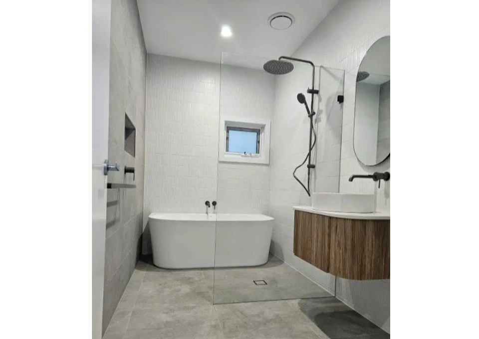 Bathroom Renovations Newport photo 1
