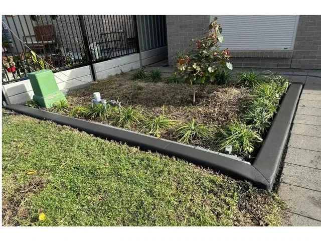 Concrete Kerbing Adelaide photo 1