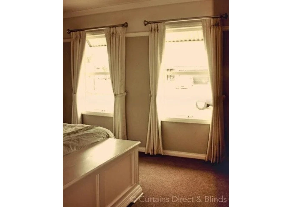 Find Stylish Curtains and Drapes Near You photo 1