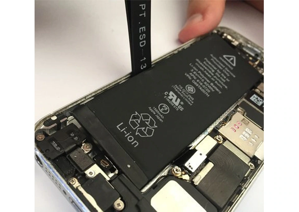 Book A Reliable iPhone Battery Fix Today For Better Power photo 1
