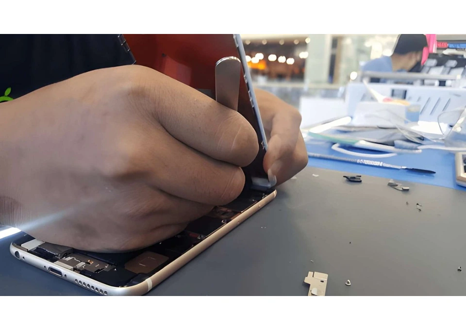 Restore Your iPhone with Water Damage Repairs near Mangerton photo 1