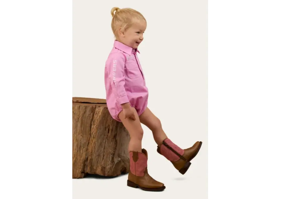 Find Durable Kids Western Wear for Australian Outback photo 1