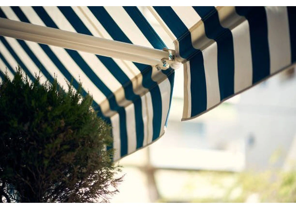 Create a more comfortable outdoor space with retractable awnings photo 1