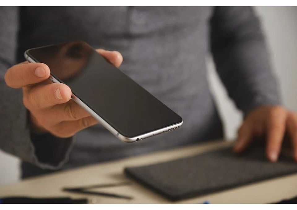 Restore Your Phone with Samsung Screen Repairs in Adelaide