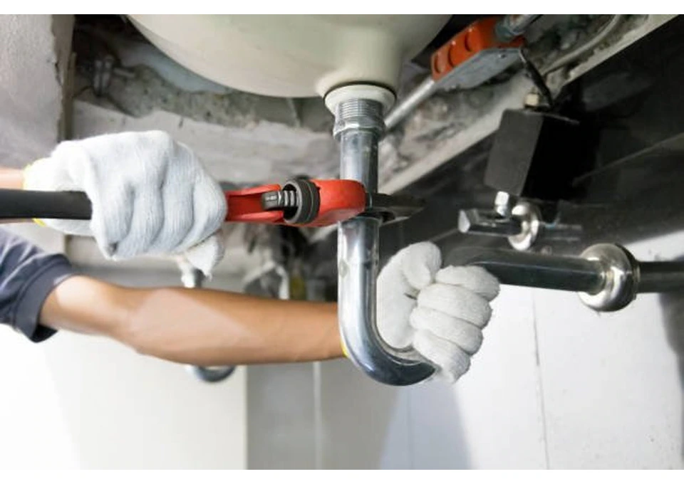 Fast Emergency Plumbing Help When Every Minute Counts Now photo 1