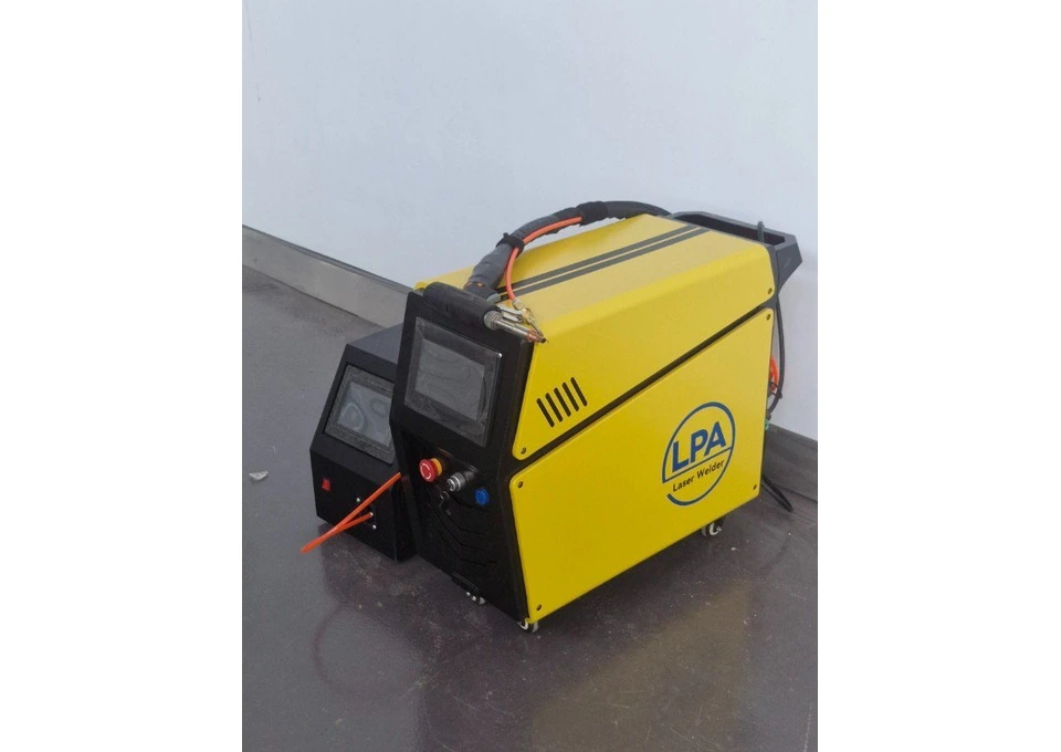 Laser cleaner demo Adelaide