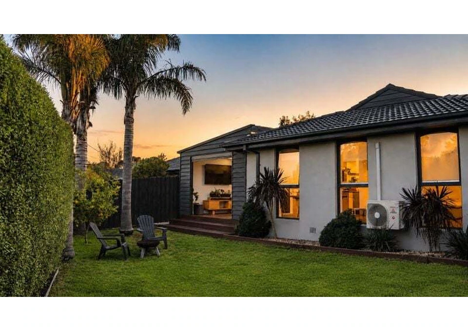 Browse Properties for Sale in Frankston South with Crowder CRE