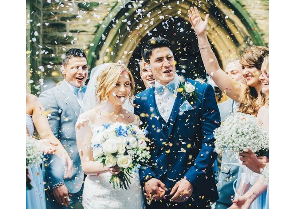 Stop Awkward Poses! Elite Wedding Photographer