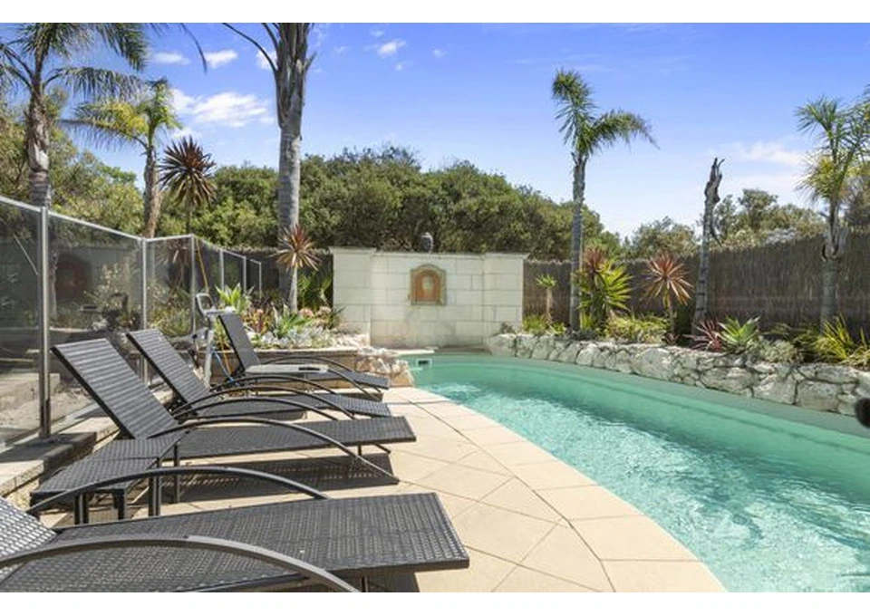 Dromana Holiday House Bookings Made Simple With MPHA photo 1