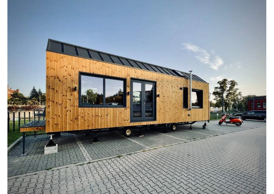 1 bedroom tiny house for sale