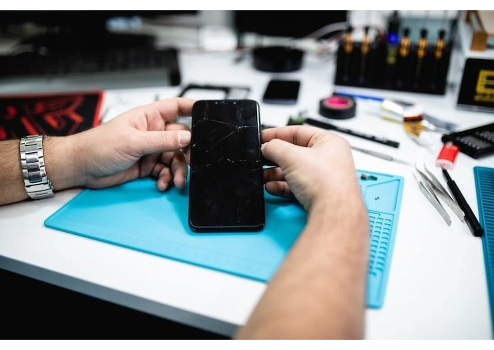 Reliable Phone Repair Shop in Bankstown for Fast Repairs photo 1