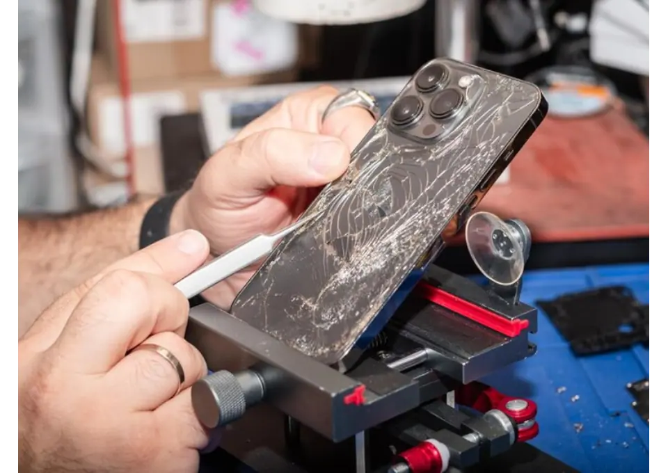 Professional Apple iPhone Repair in Adelaide You Can Trust photo 1