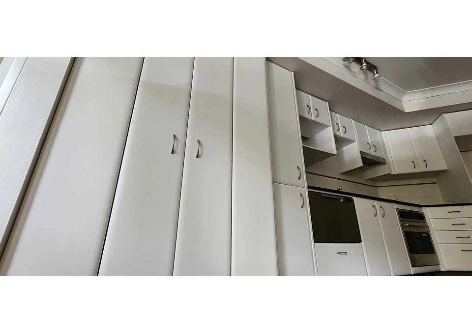 MDF Kitchen Resurfacing & Spray Painting Sydney photo 1