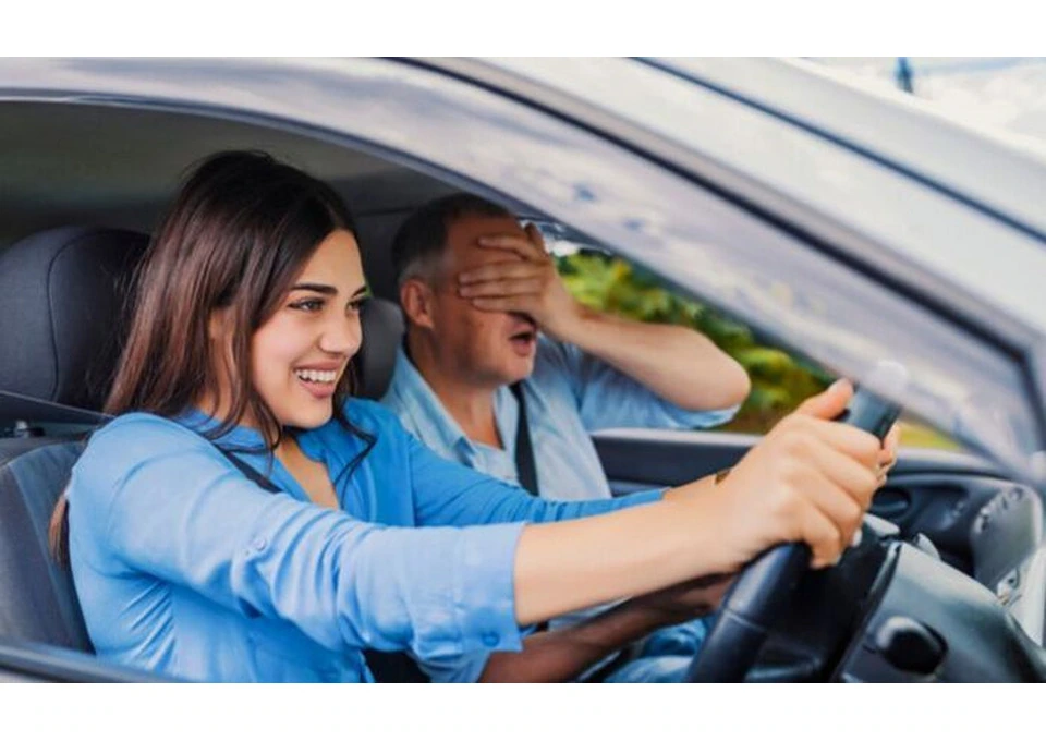 Cheap Driving Lessons in Clyde North for Beginners photo 1