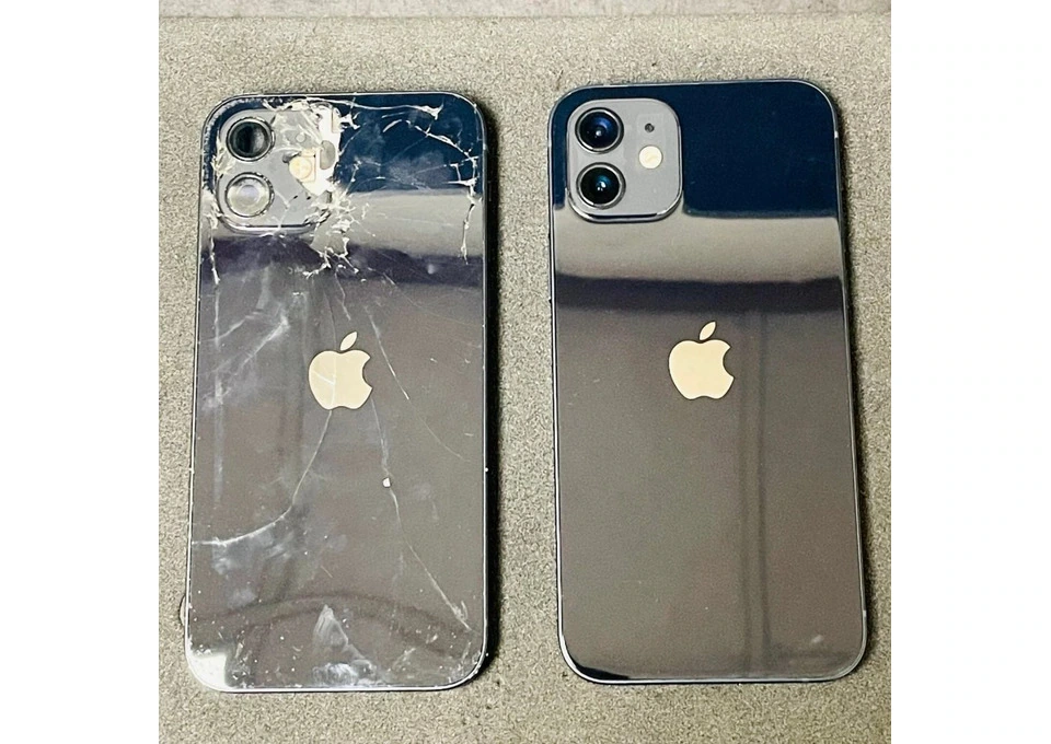 Professional iPhone Back Glass Replacement in Campbelltown photo 1