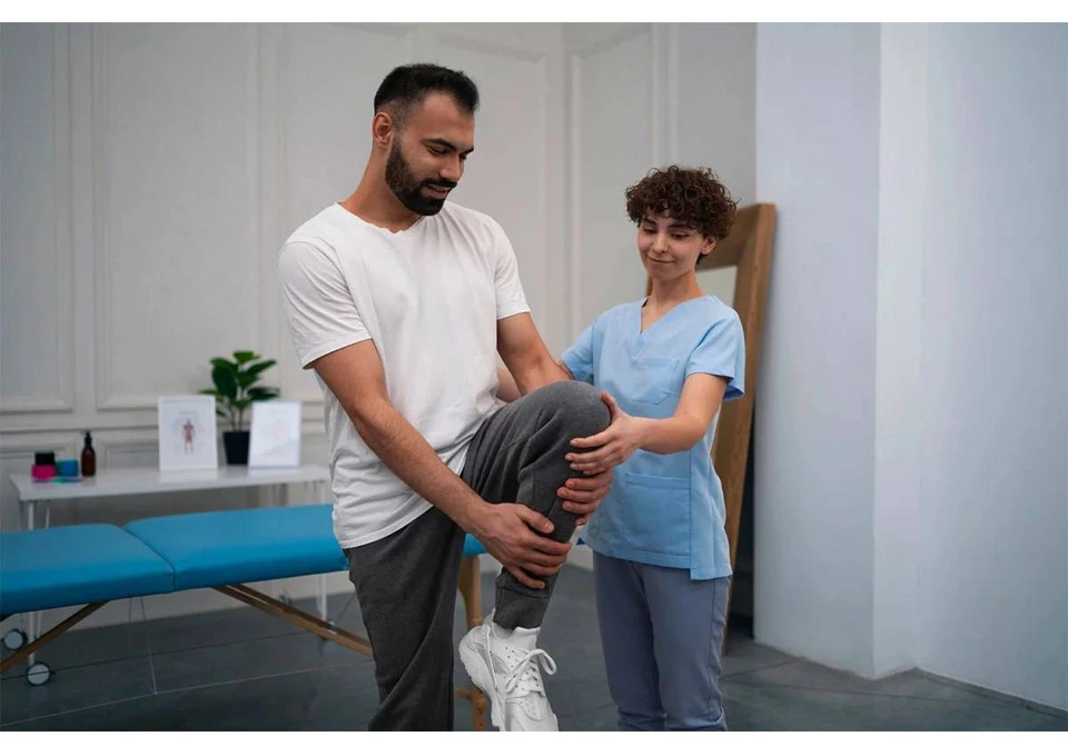 Shoulder Pain Physiotherapy in North Sydney | Personalised Care
