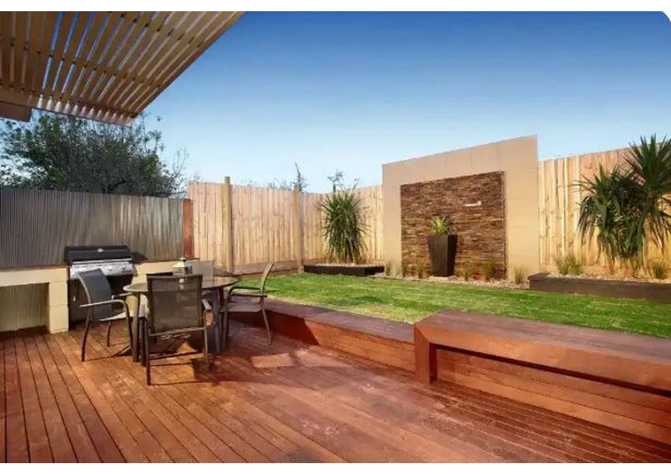 Decking Berwick photo 1
