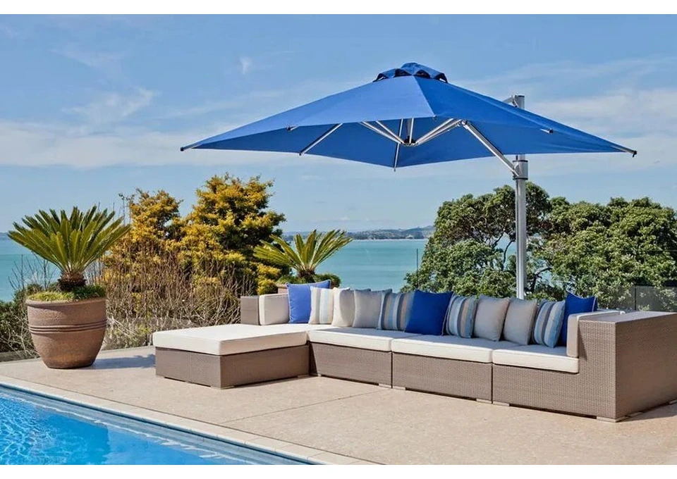 Compare Installation Options for a Cantilever Umbrella photo 1