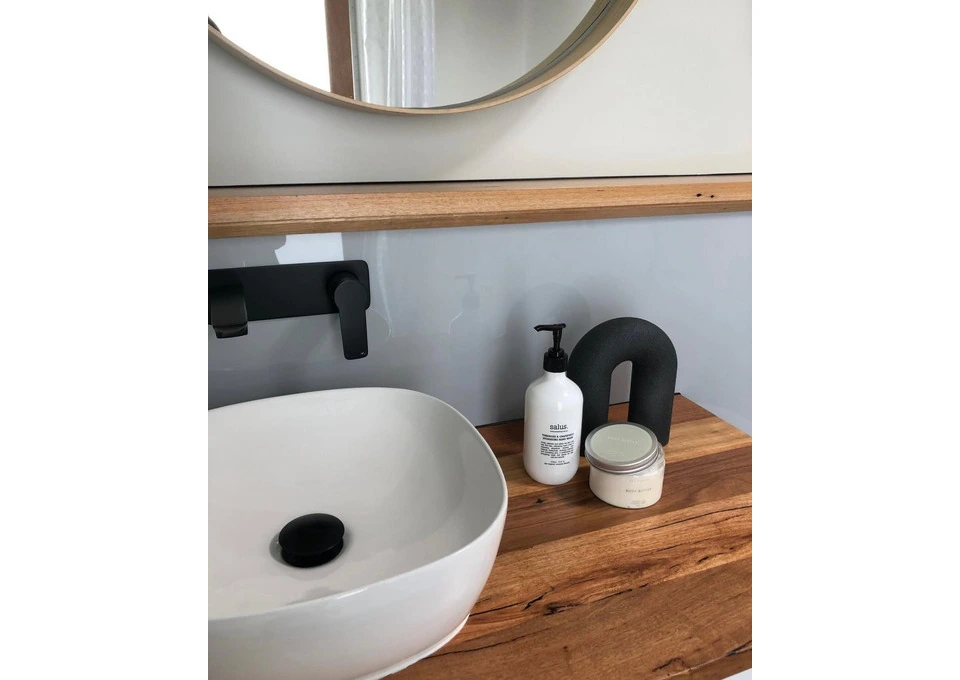 Portable Shower Hire Melbourne | Melbourne Portable Bathrooms photo 1