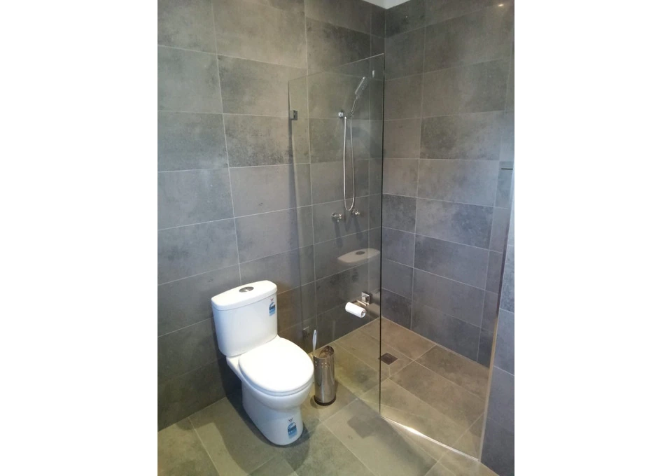 Refresh Your Bathroom with a Modern Look photo 1