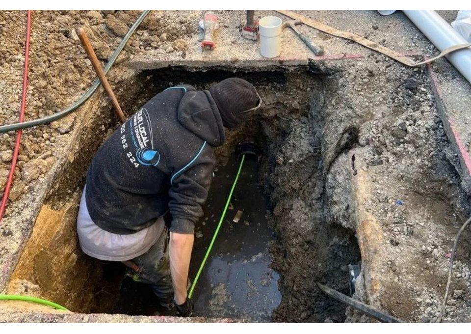 Plumber Oakleigh photo 1
